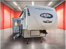 2025 Forest River Cherokee Arctic Wolf 331BH Review image