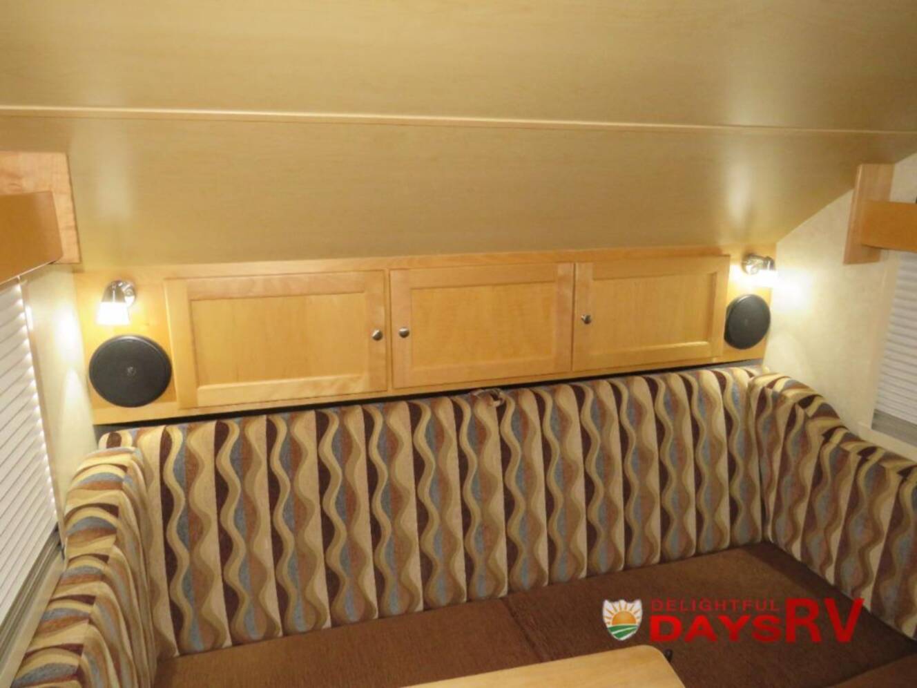 A photo of this 2016 Nucamp Rv T@B 320S