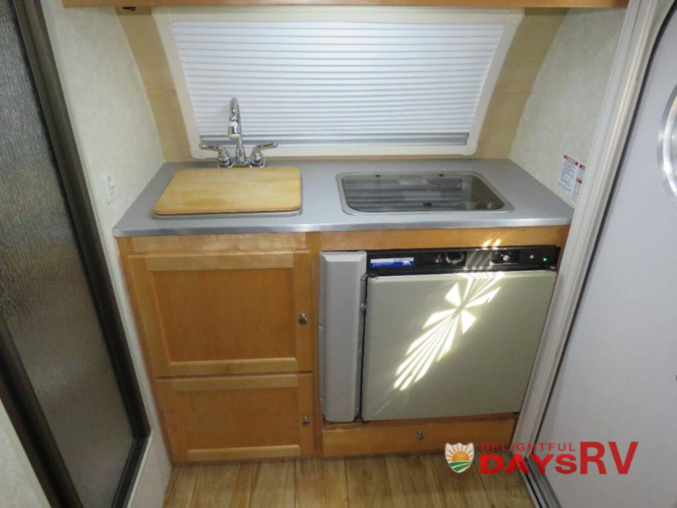 A photo of this 2016 Nucamp Rv T@B 320S