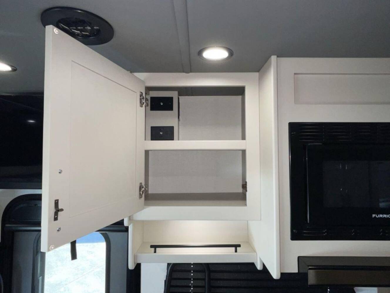 A photo of this 2027 Renegade Villagio 25FWC