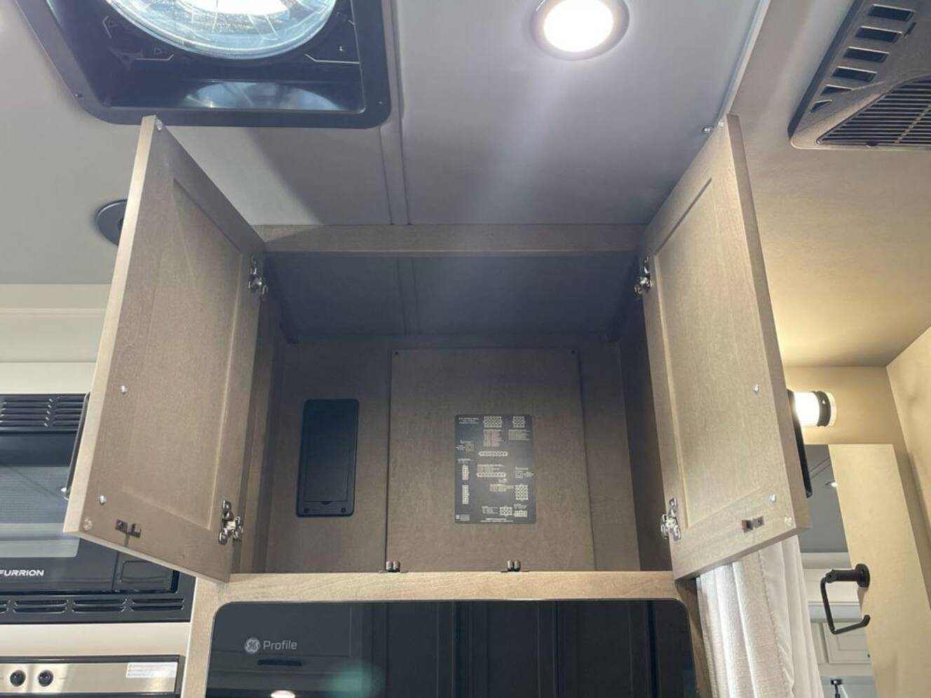 A photo of this 2027 Renegade Villagio 25FWC