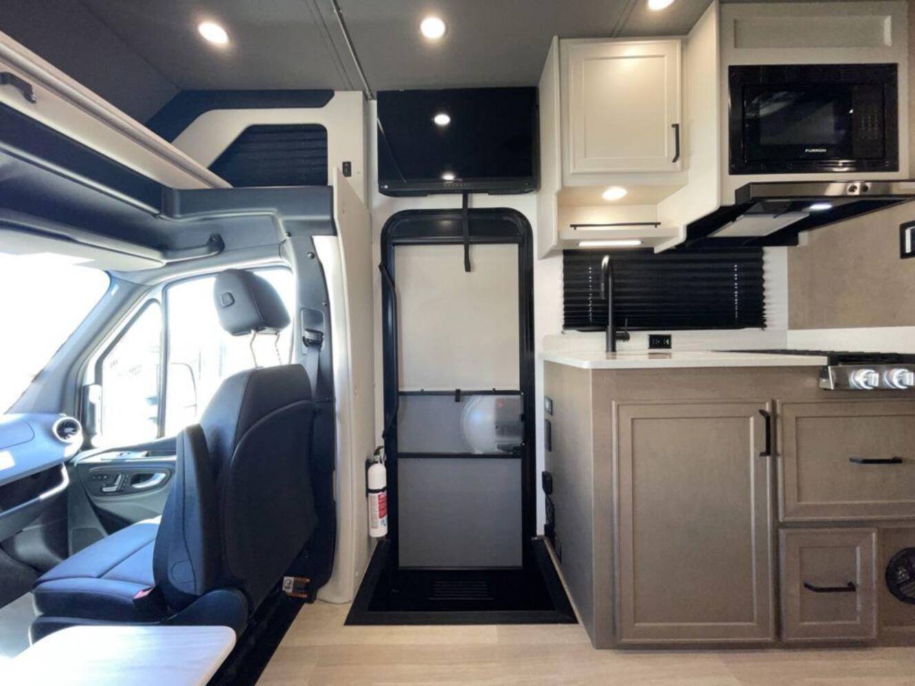 A photo of this 2027 Renegade Villagio 25FWC