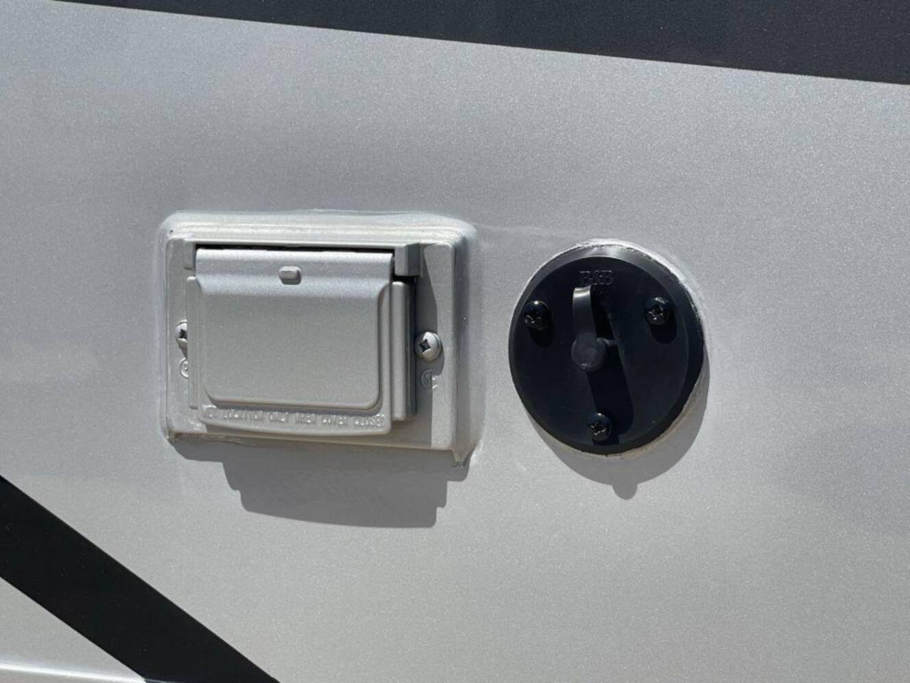 A photo of this 2027 Renegade Villagio 25FWC