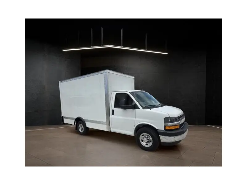 2025 CHEVROLET EXPRESS