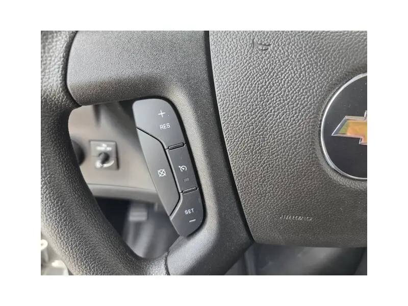 2025 CHEVROLET EXPRESS