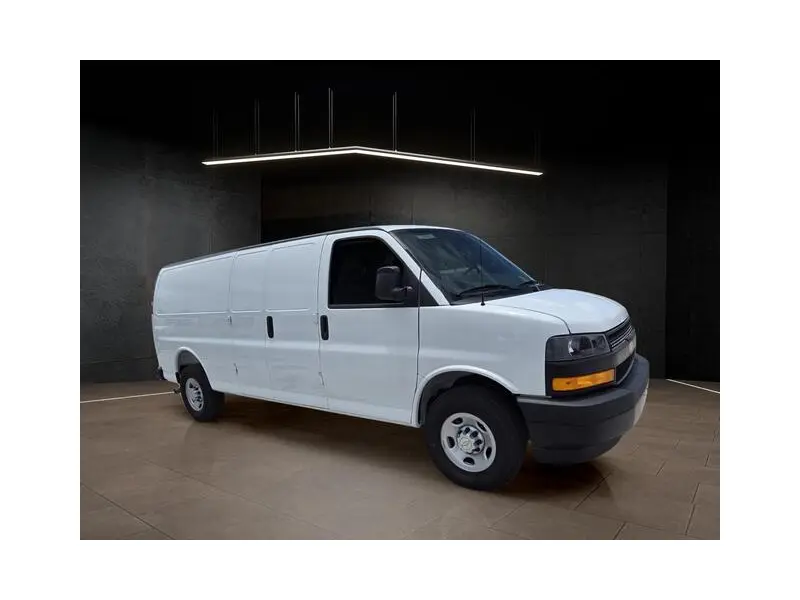 2025 CHEVROLET EXPRESS