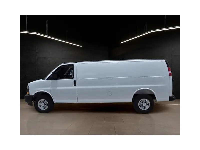 2025 CHEVROLET EXPRESS