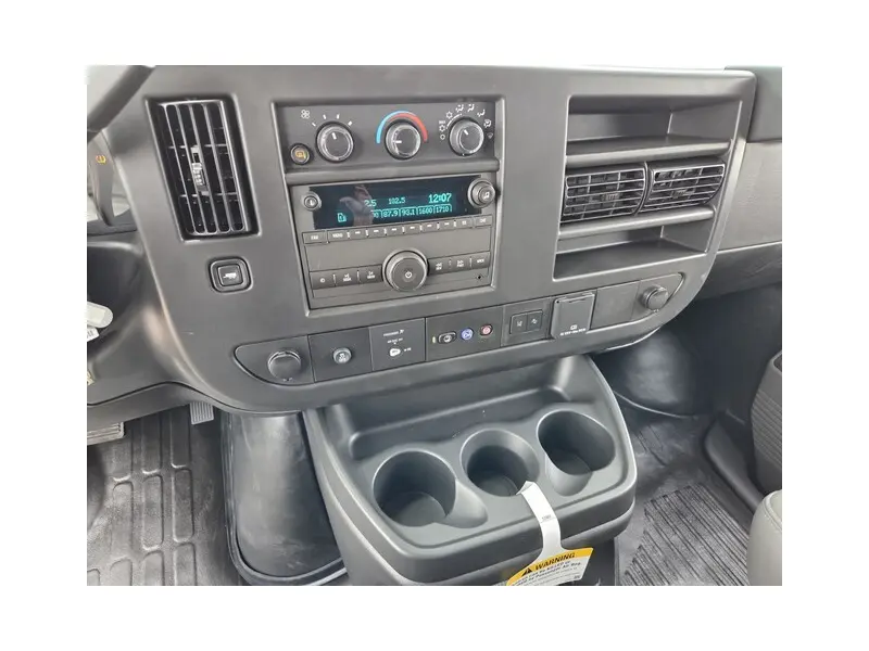 2025 CHEVROLET EXPRESS