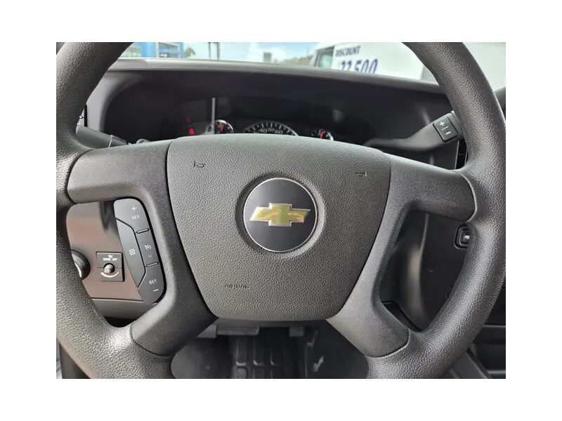 2025 CHEVROLET EXPRESS