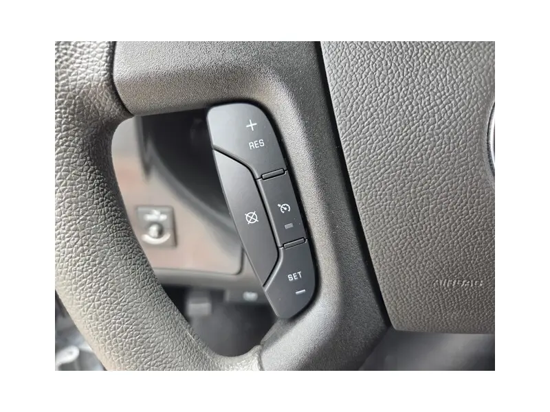 2025 CHEVROLET EXPRESS