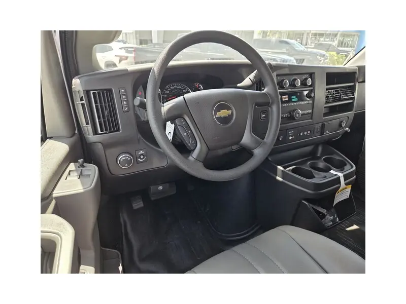 2025 CHEVROLET EXPRESS