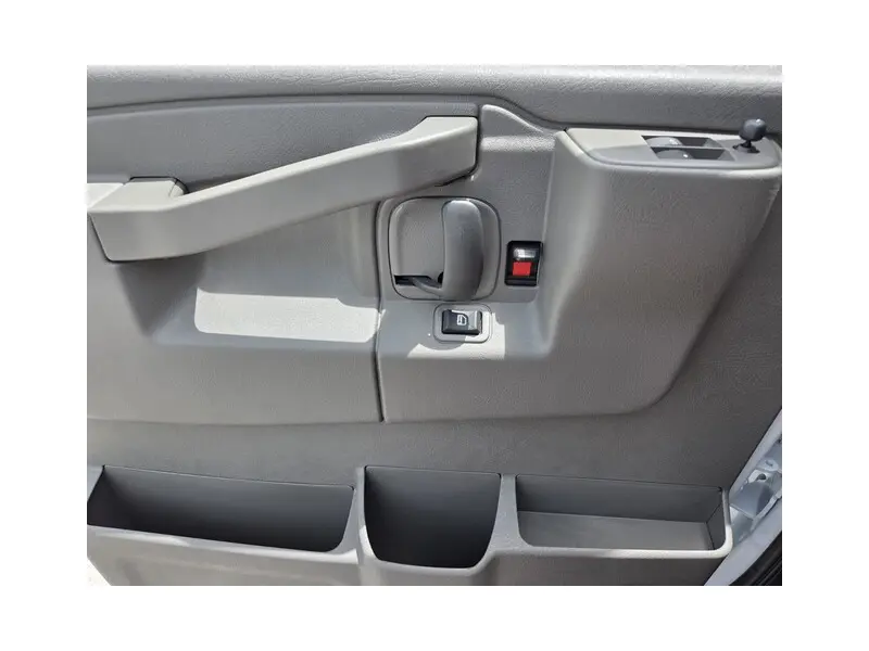 2026 CHEVROLET EXPRESS