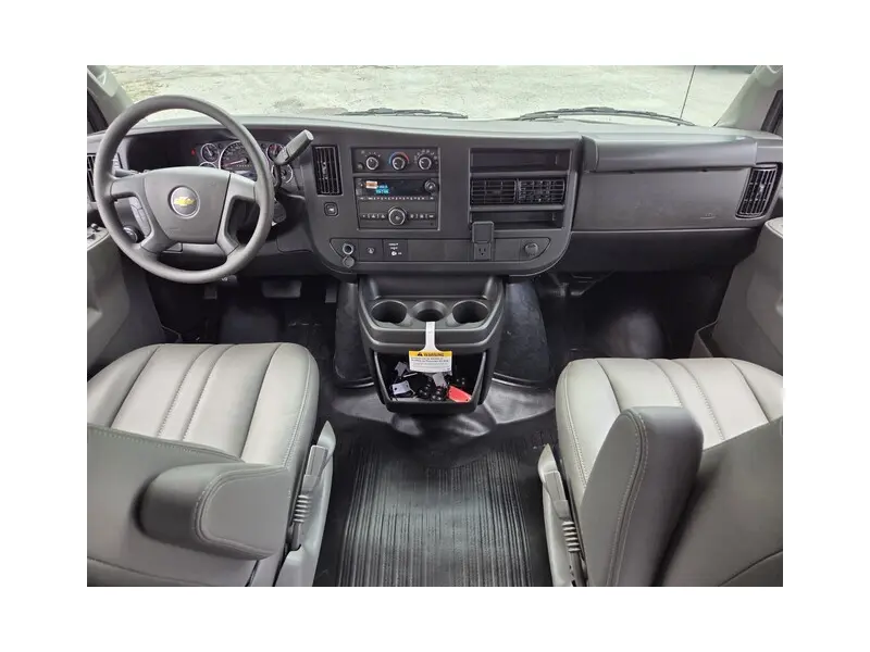 2026 CHEVROLET EXPRESS
