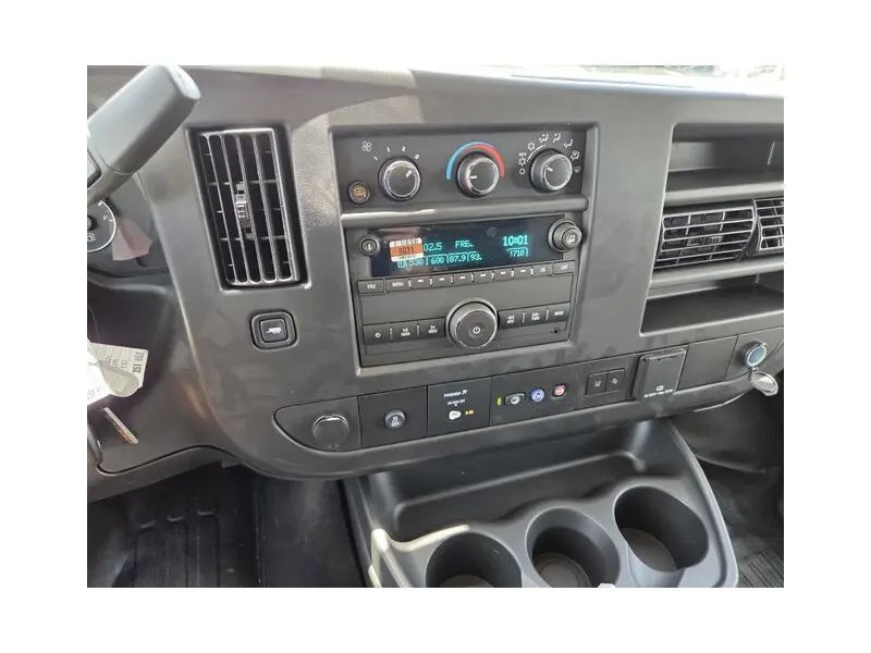 2025 CHEVROLET EXPRESS