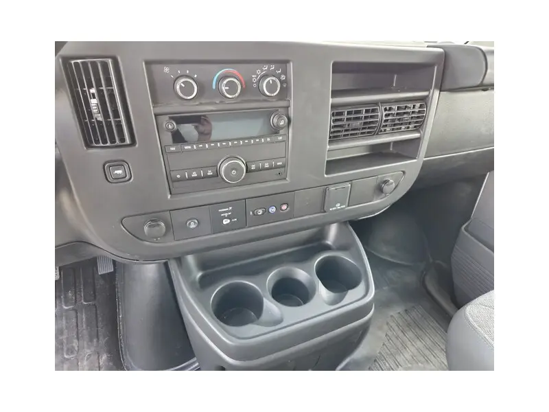 2025 CHEVROLET EXPRESS