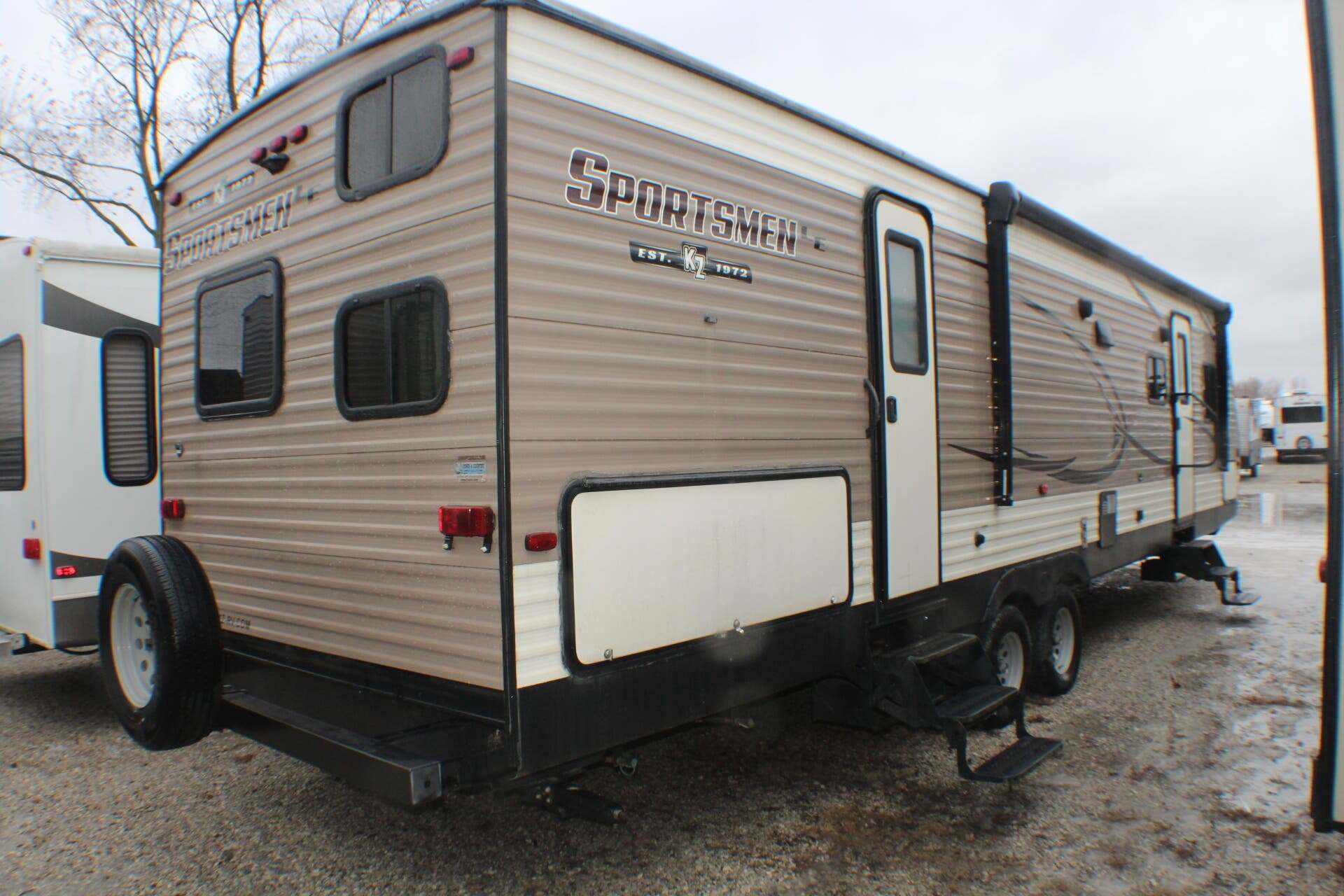 2019 K-Z Sportsmen 332BHLE in clyde OH
