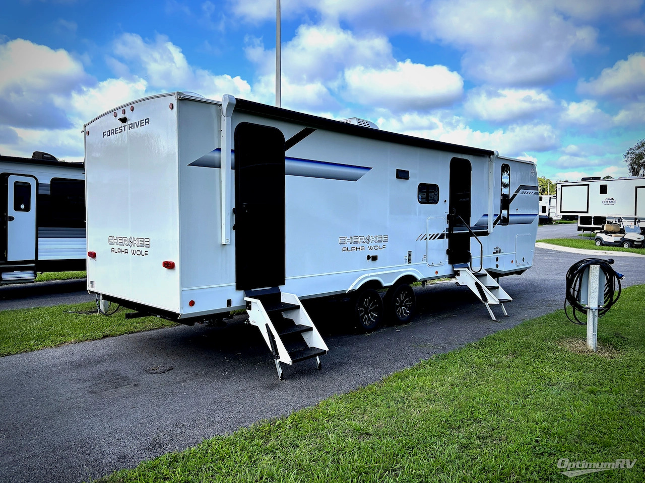 2026 Forest River Cherokee Alpha Wolf 26DBH in ocala FL