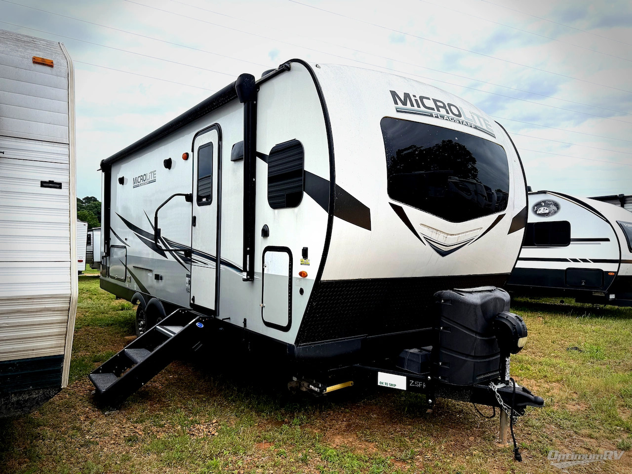 2022 Forest River Flagstaff Micro Lite 25FKS RV