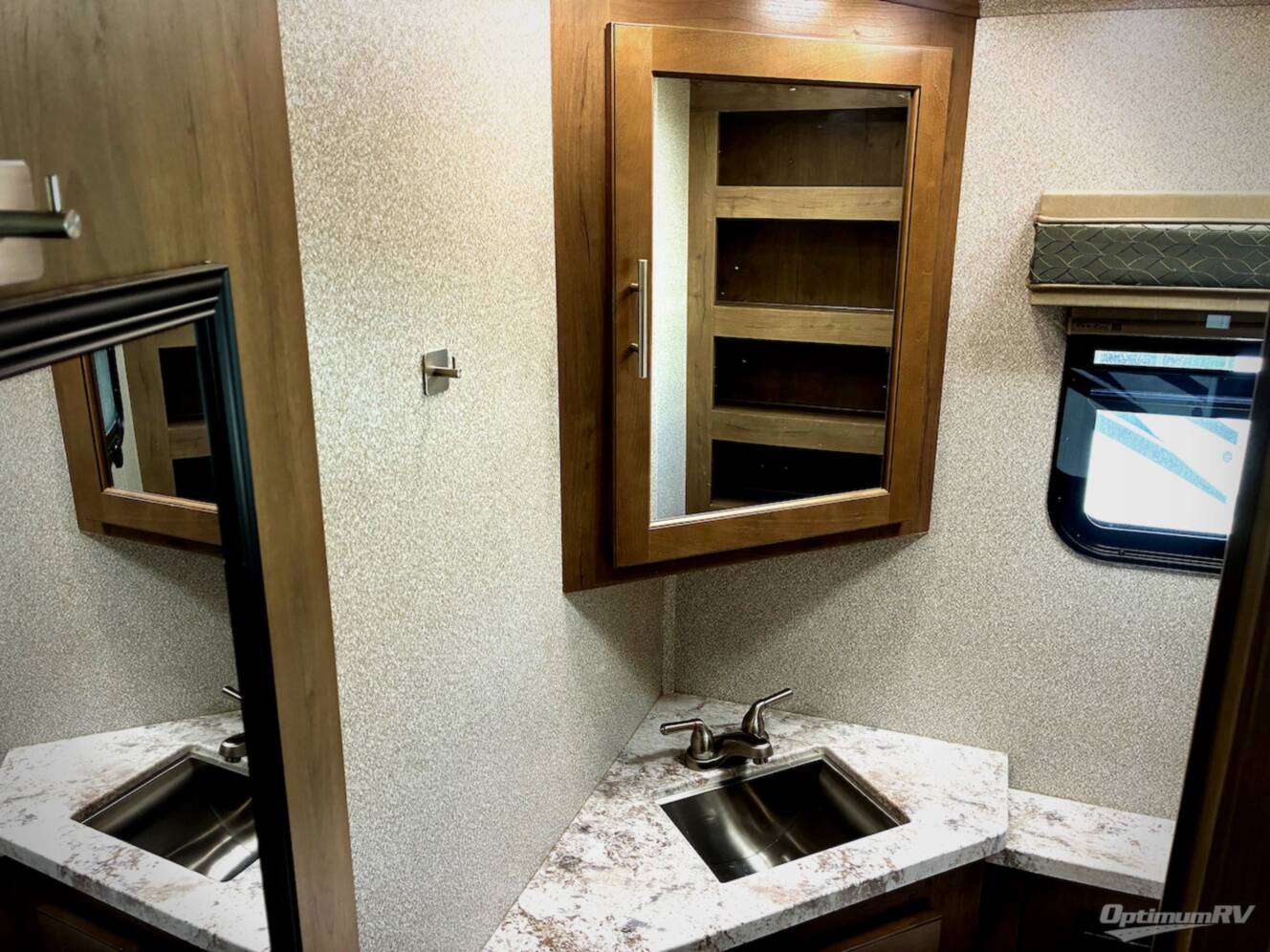 A photo of this 2019 Forest River Georgetown 5 Series 34H5