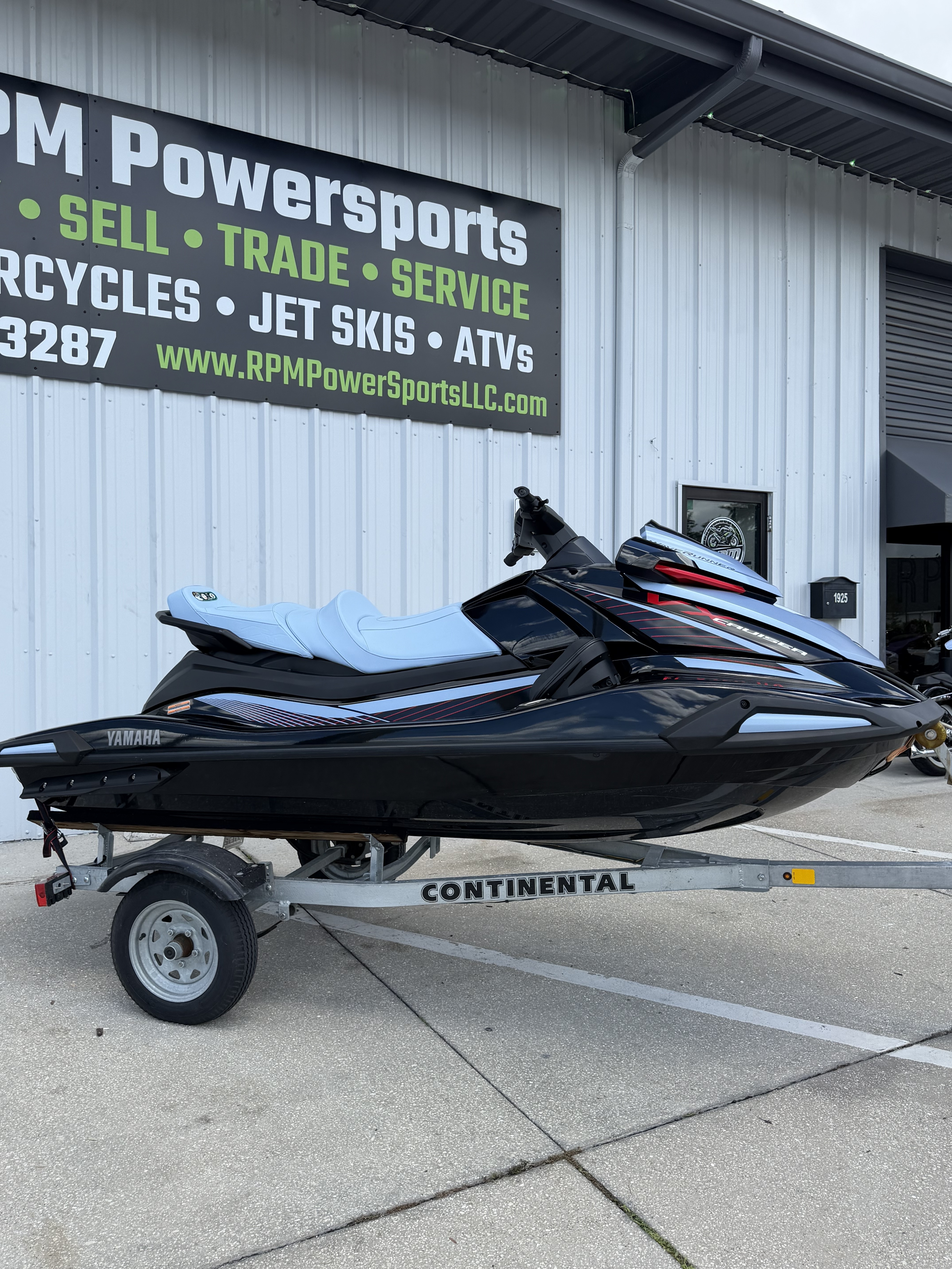 2025 Yamaha VX Cruiser w/ sound system, 23 hours & Warranty in Sarsota, FL