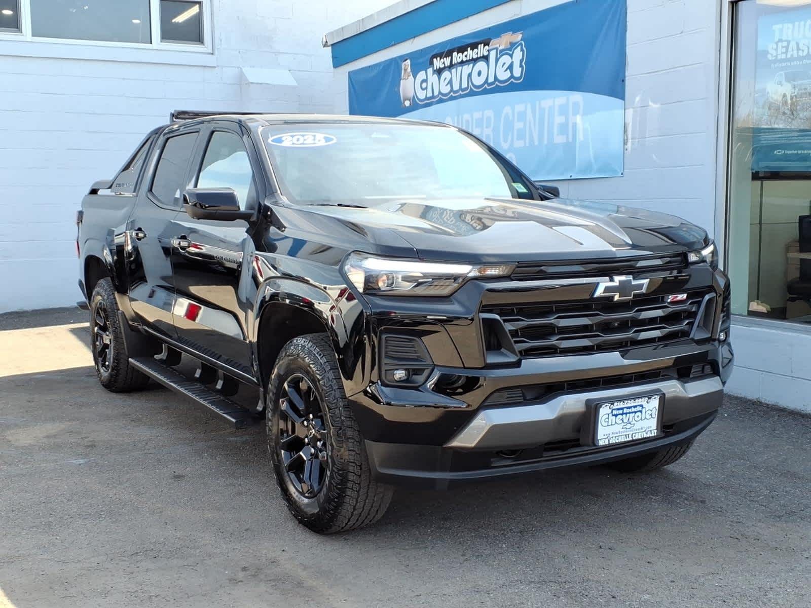 2025 CHEVROLET Colorado in New Rochelle, NY