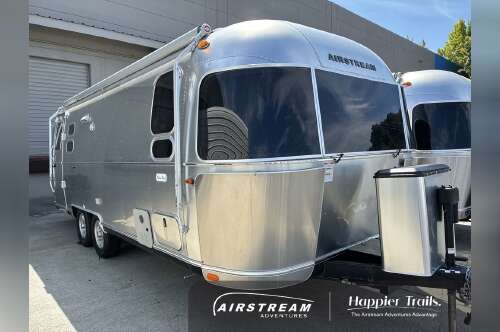 2021 Airstream Flying Cloud 25FB in fairfield CA