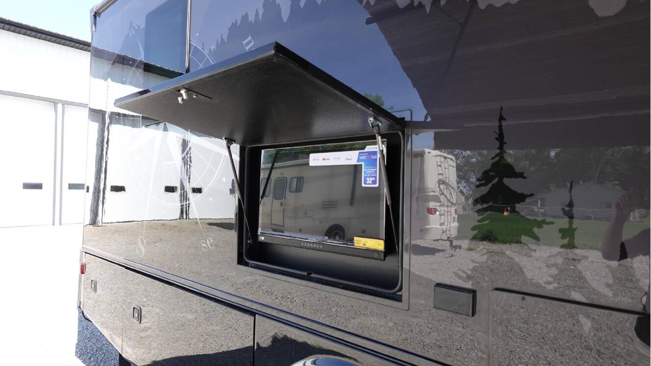 A photo of this 2027 Dynamax ISATA 6 30FW