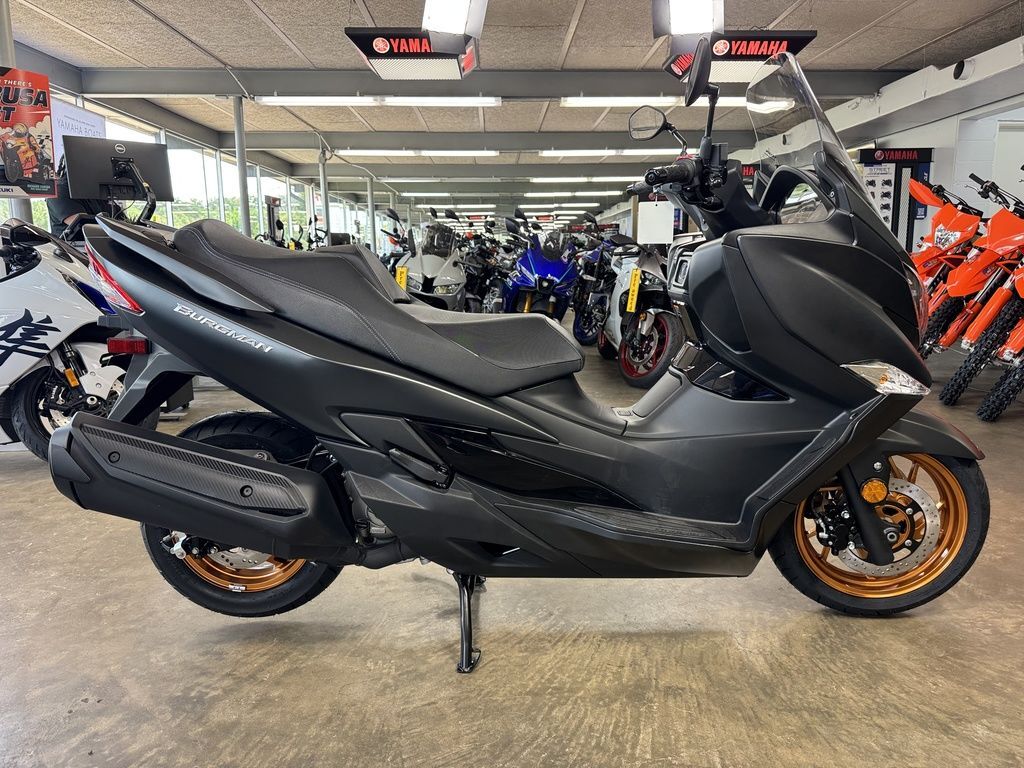 2027 Suzuki Burgman 400 400 in Titusville, FL