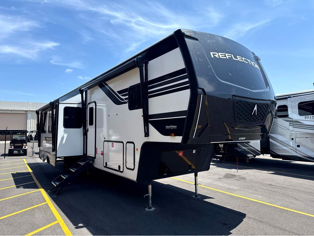 2027 Grand Design Reflection 362TBS RV
