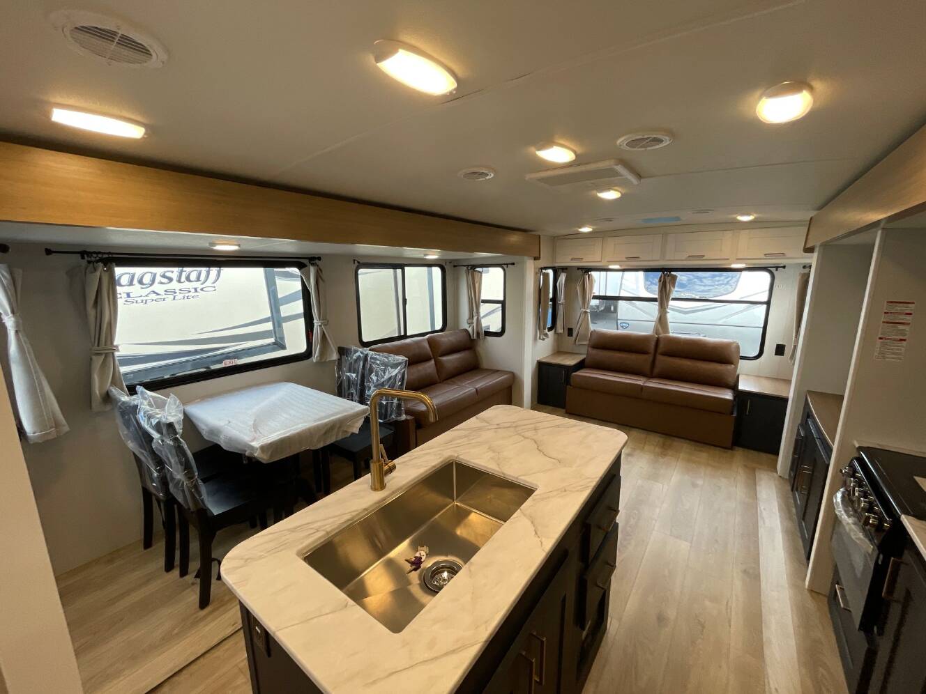A photo of this 2024 Heartland MALLARD M335