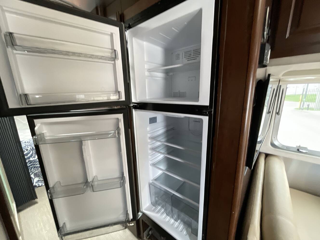 A photo of this 2016 Airstream CLASSIC 30