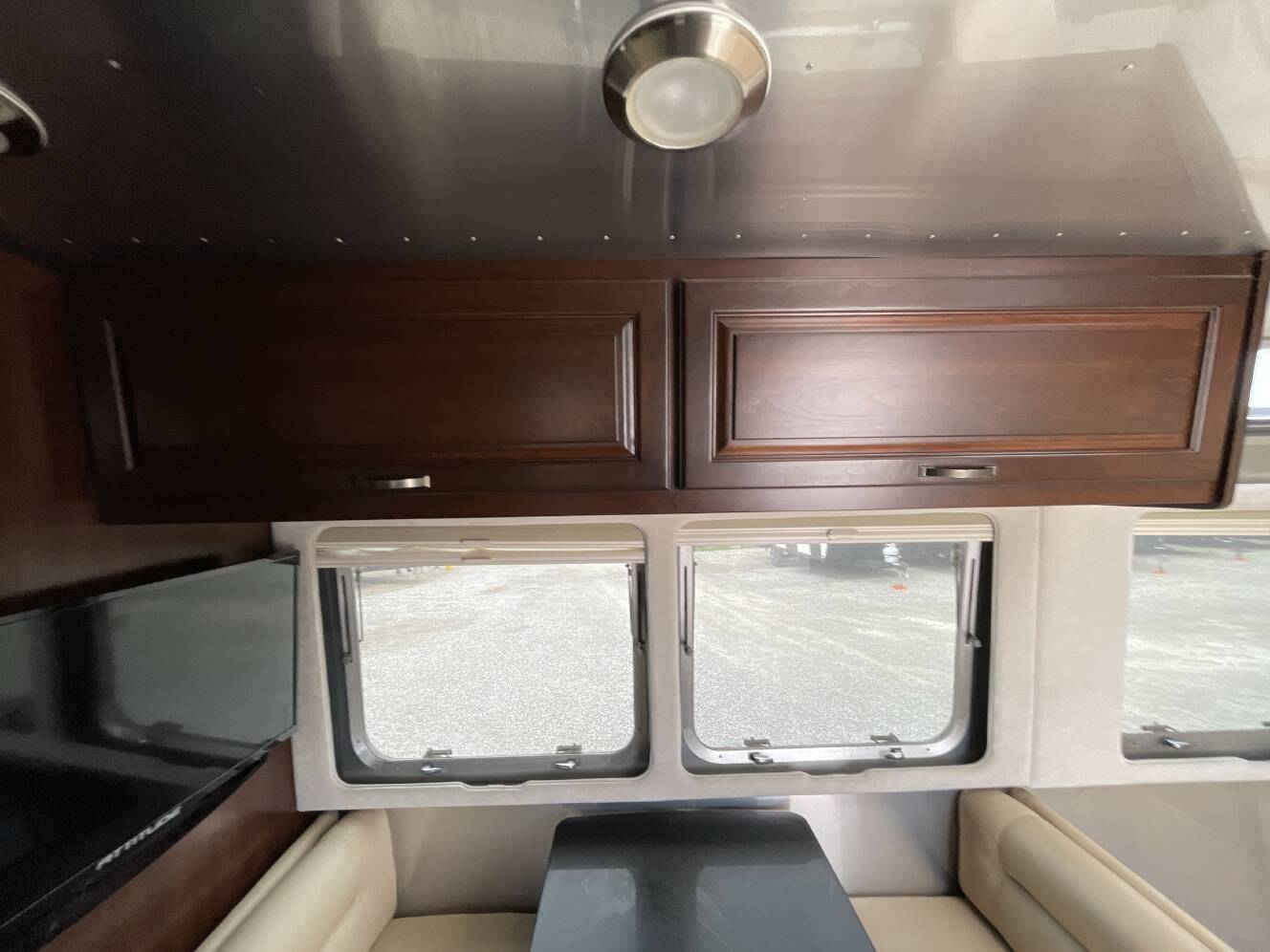 A photo of this 2016 Airstream CLASSIC 30