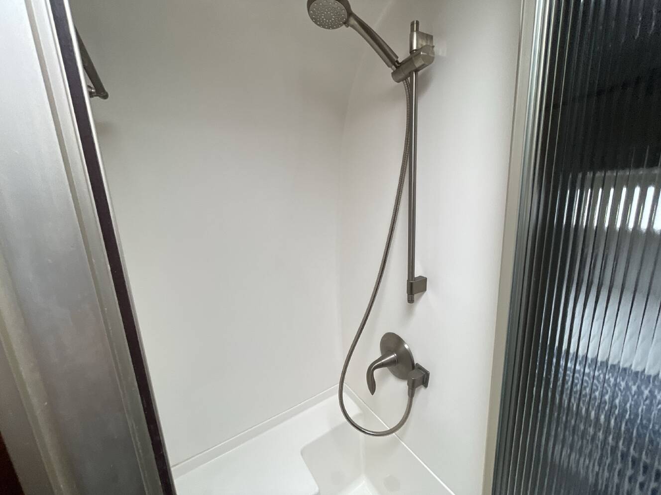 A photo of this 2016 Airstream CLASSIC 30