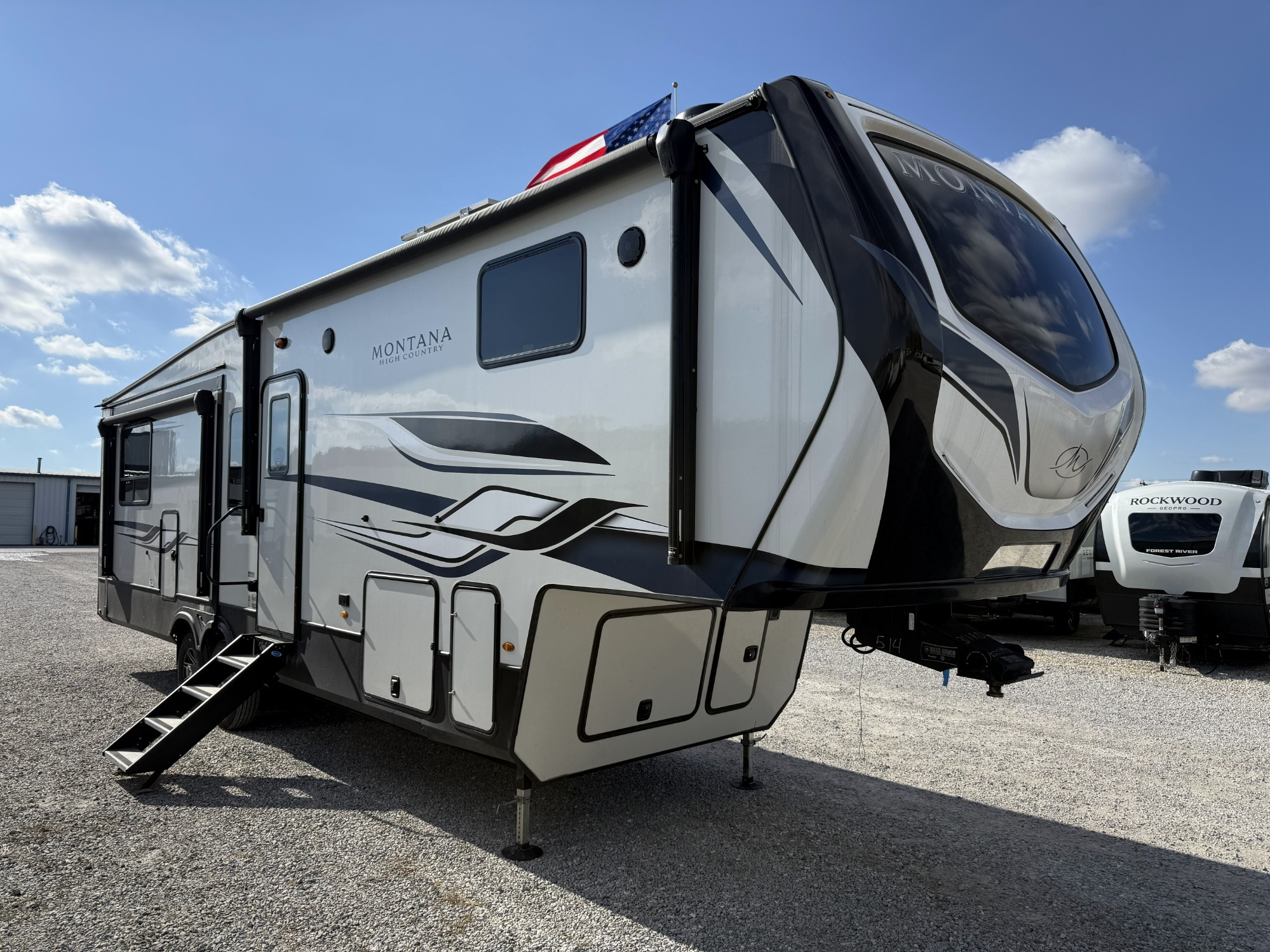 2023 Keystone MONTANA HIGH COUNTRY 311RD RV