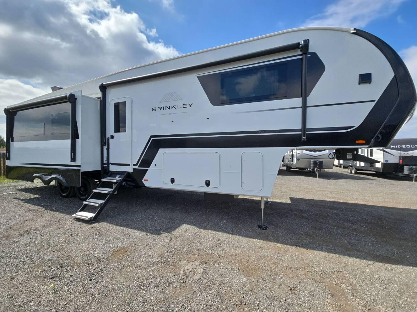 A photo of this 2025 Brinkley MODEL Z 3400