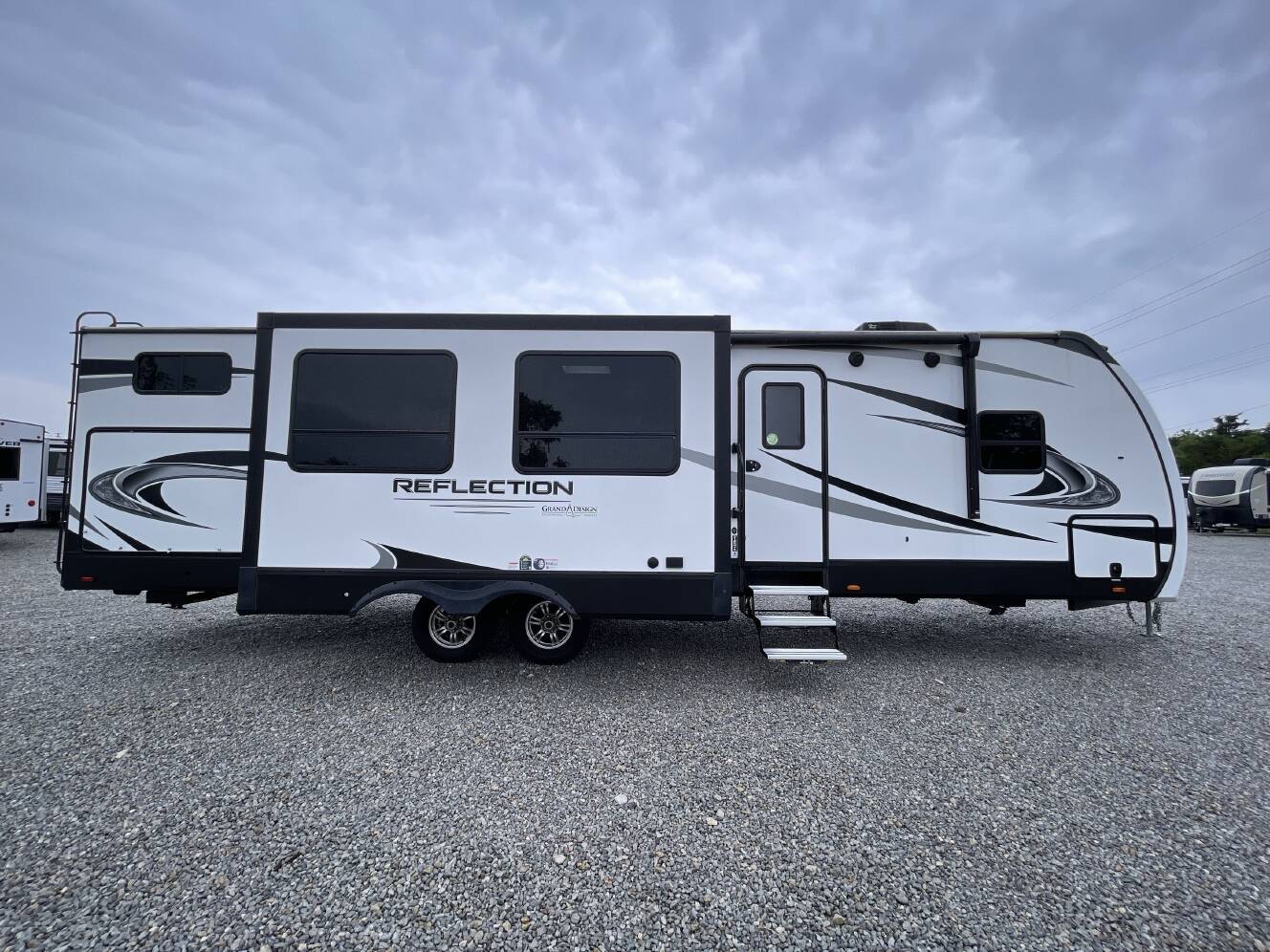 A photo of this 2021 Grand Design REFLECTION 312BHTS