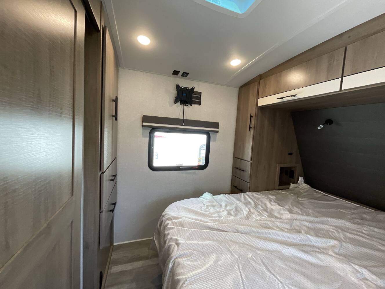 A photo of this 2023 Grand Design IMAGINE 2970RL
