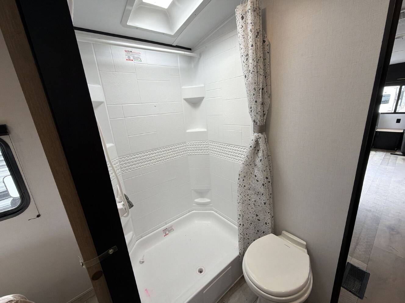 A photo of this 2023 Keystone SPRINGDALE 285TL