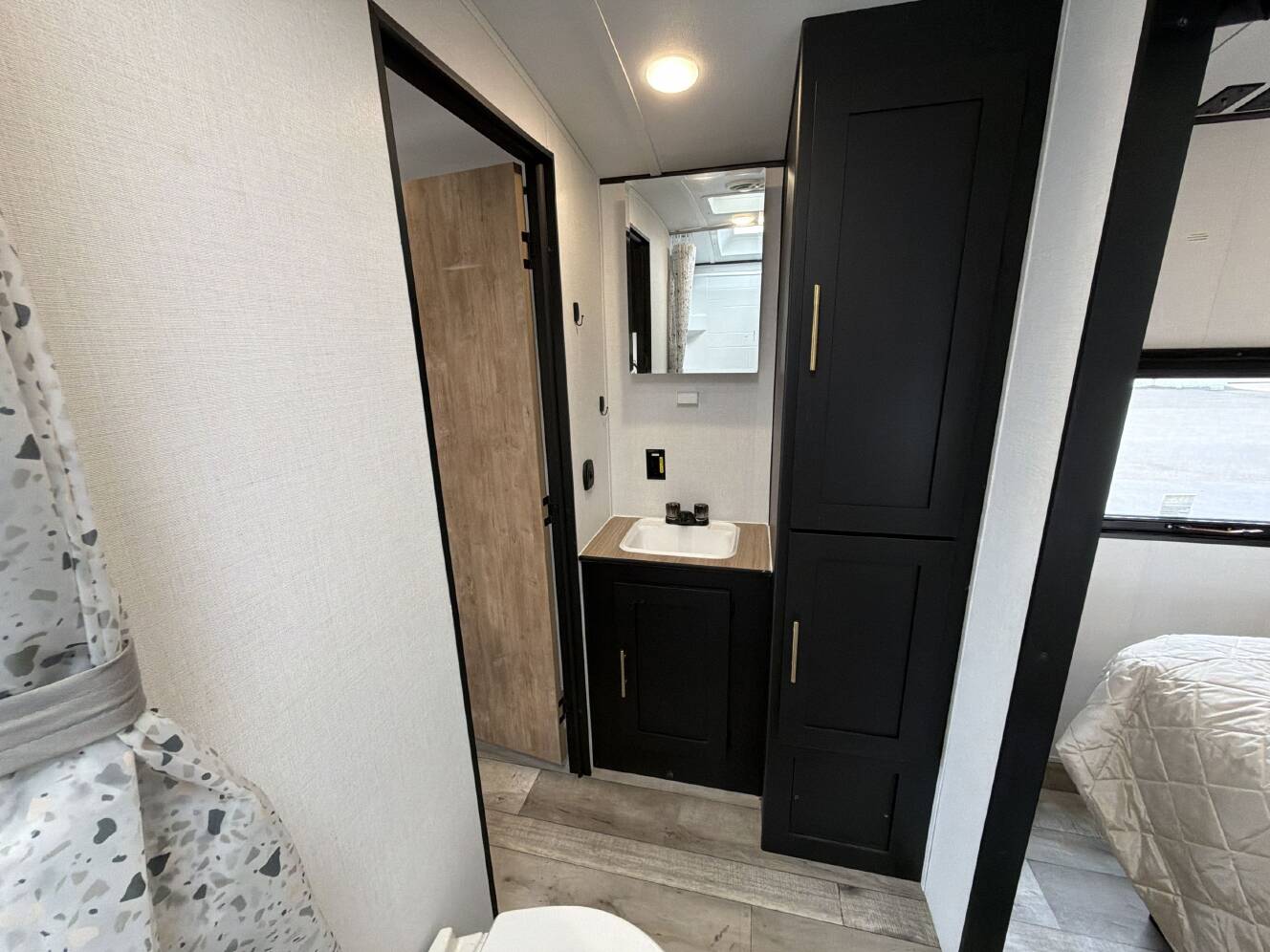 A photo of this 2023 Keystone SPRINGDALE 285TL