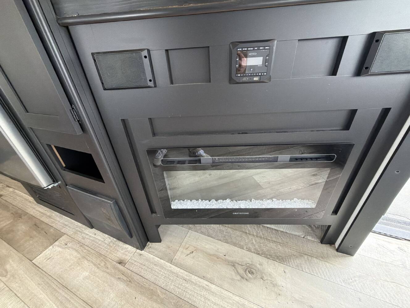 A photo of this 2023 Keystone SPRINGDALE 285TL