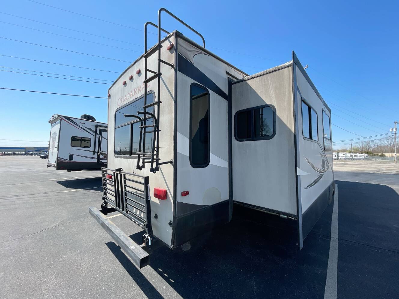 A photo of this 2015 Coachmen CHAPARRAL 360IBL