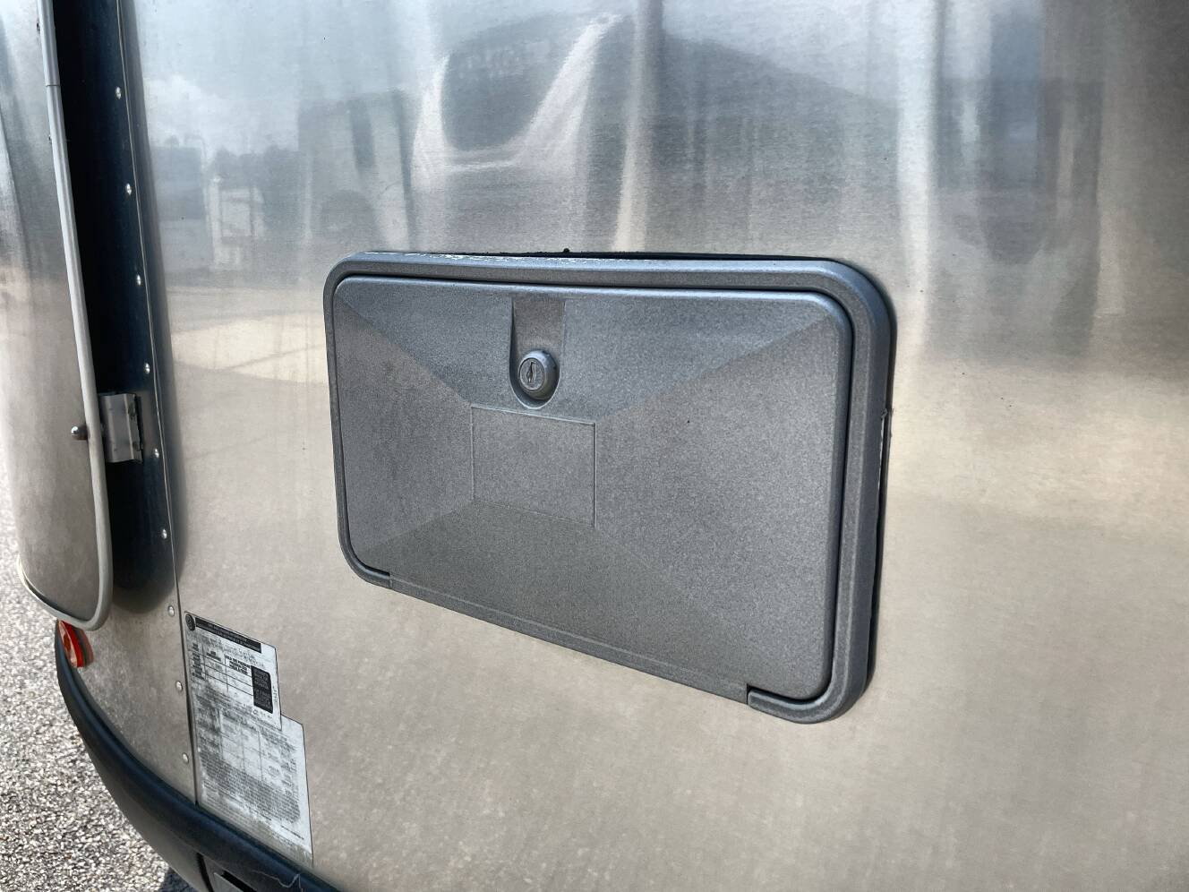 A photo of this 2019 Airstream BASECAMP X