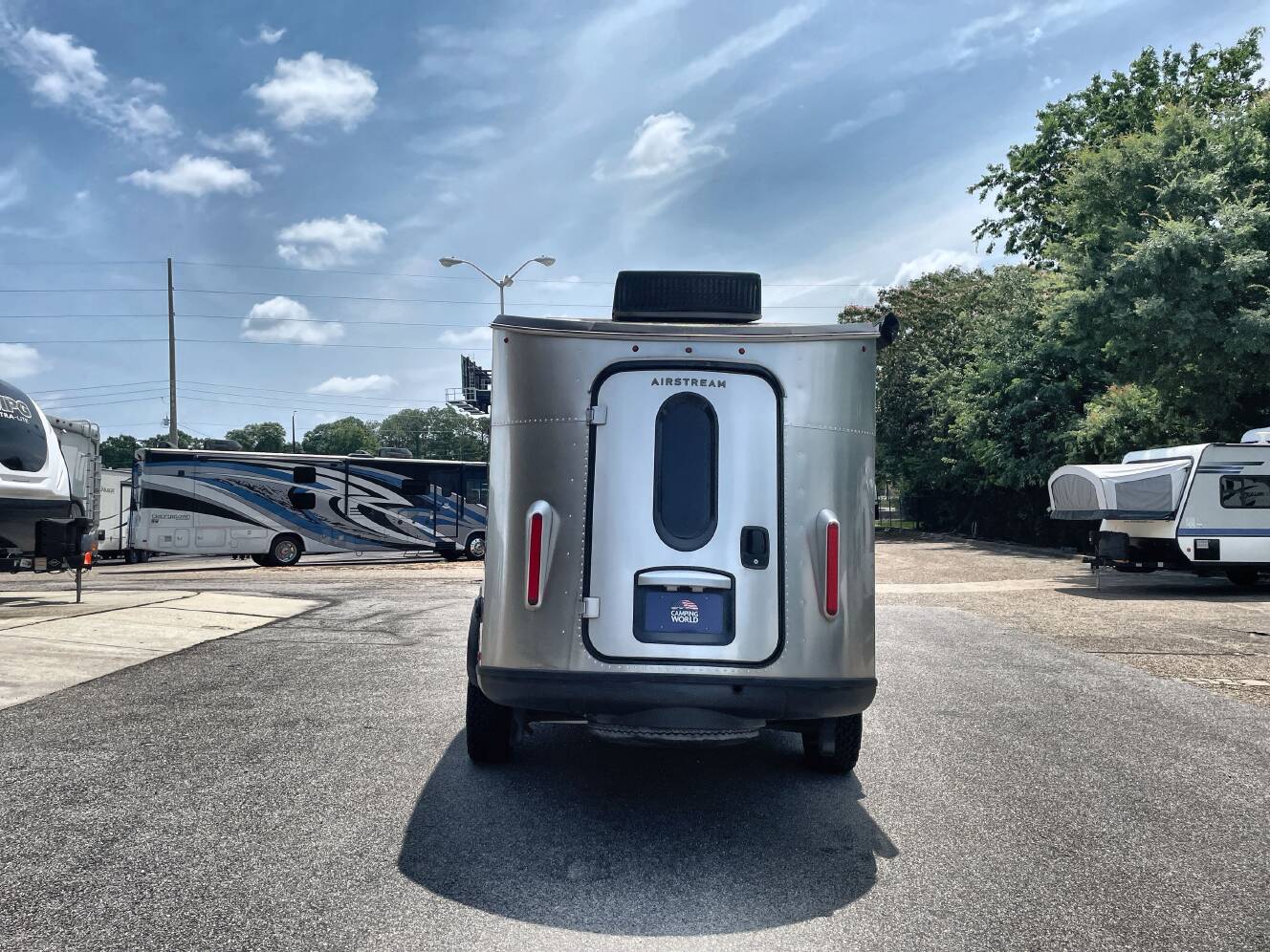 A photo of this 2019 Airstream BASECAMP X