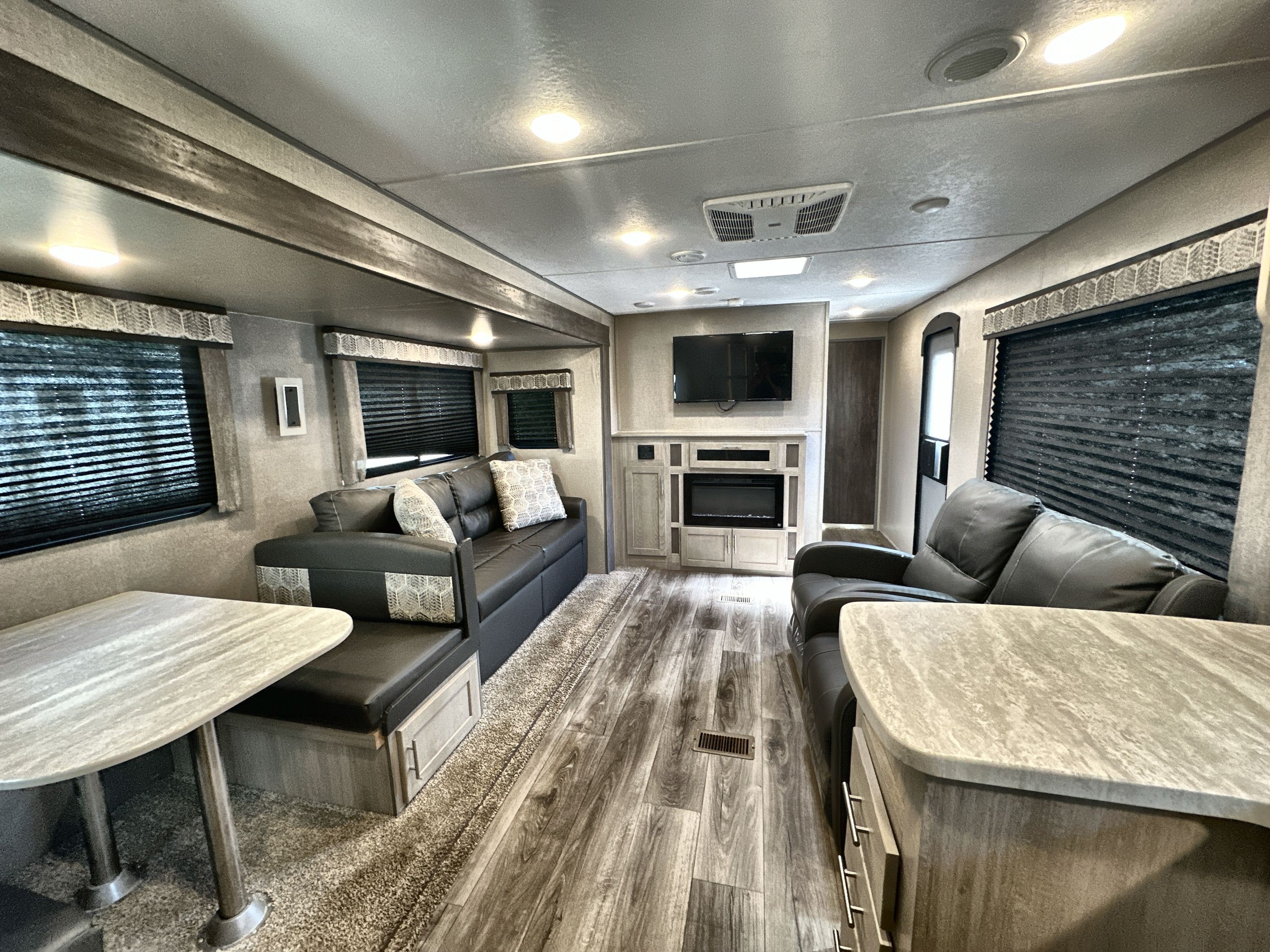 2022 Coachmen CATALINA LEGACY 303RKDS in houghton lake MI