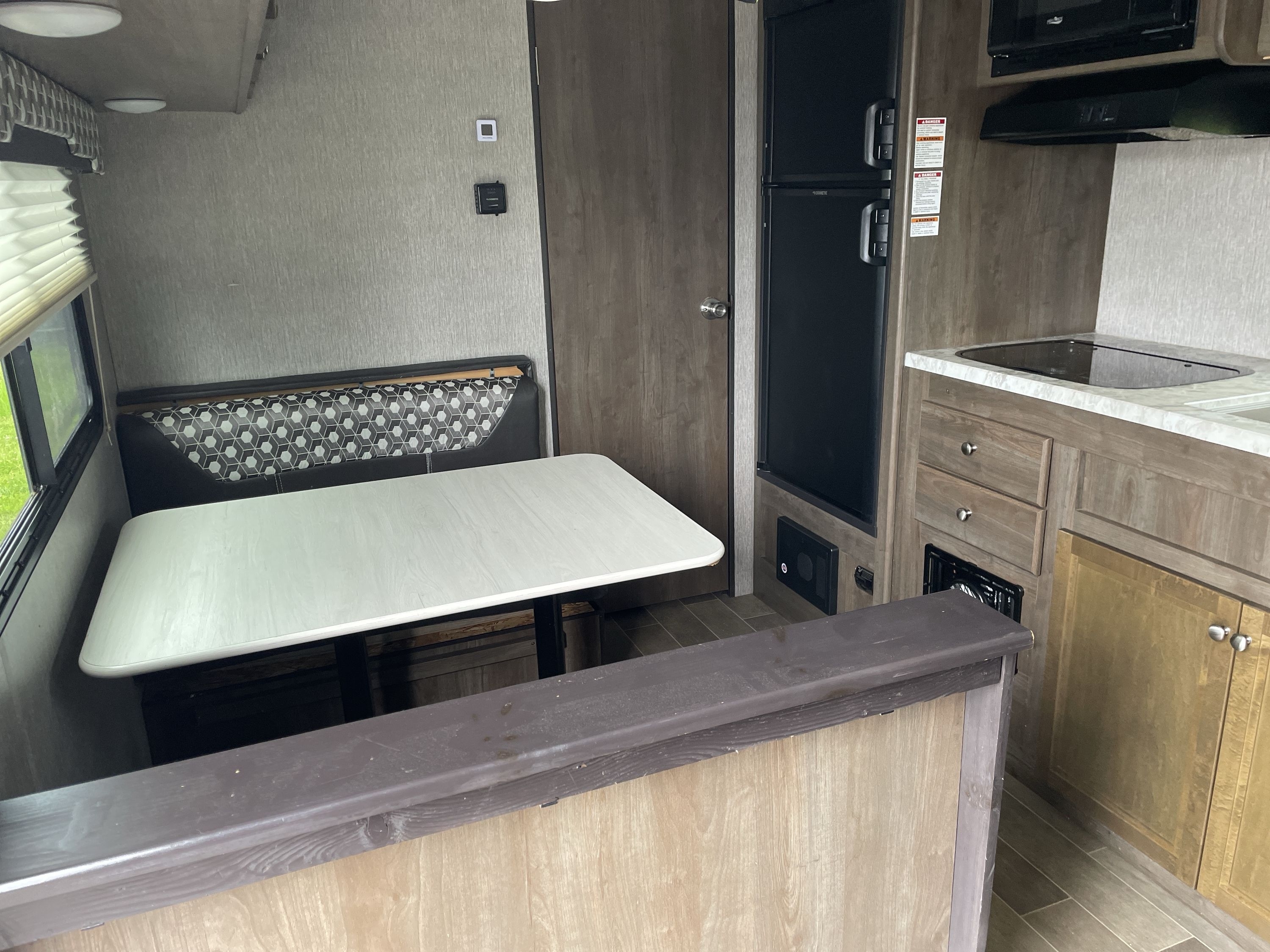 2019 Coleman COLEMAN LIGHT LX 1705RB in windham ME