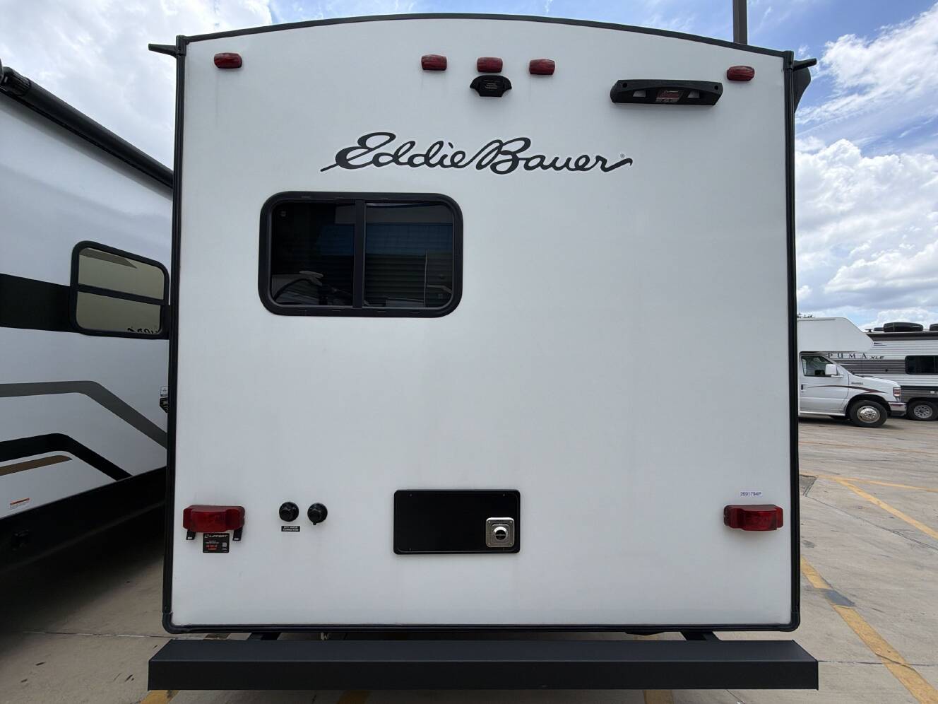 A photo of this 2024 Heartland EDDIE BAUER 223RK-L