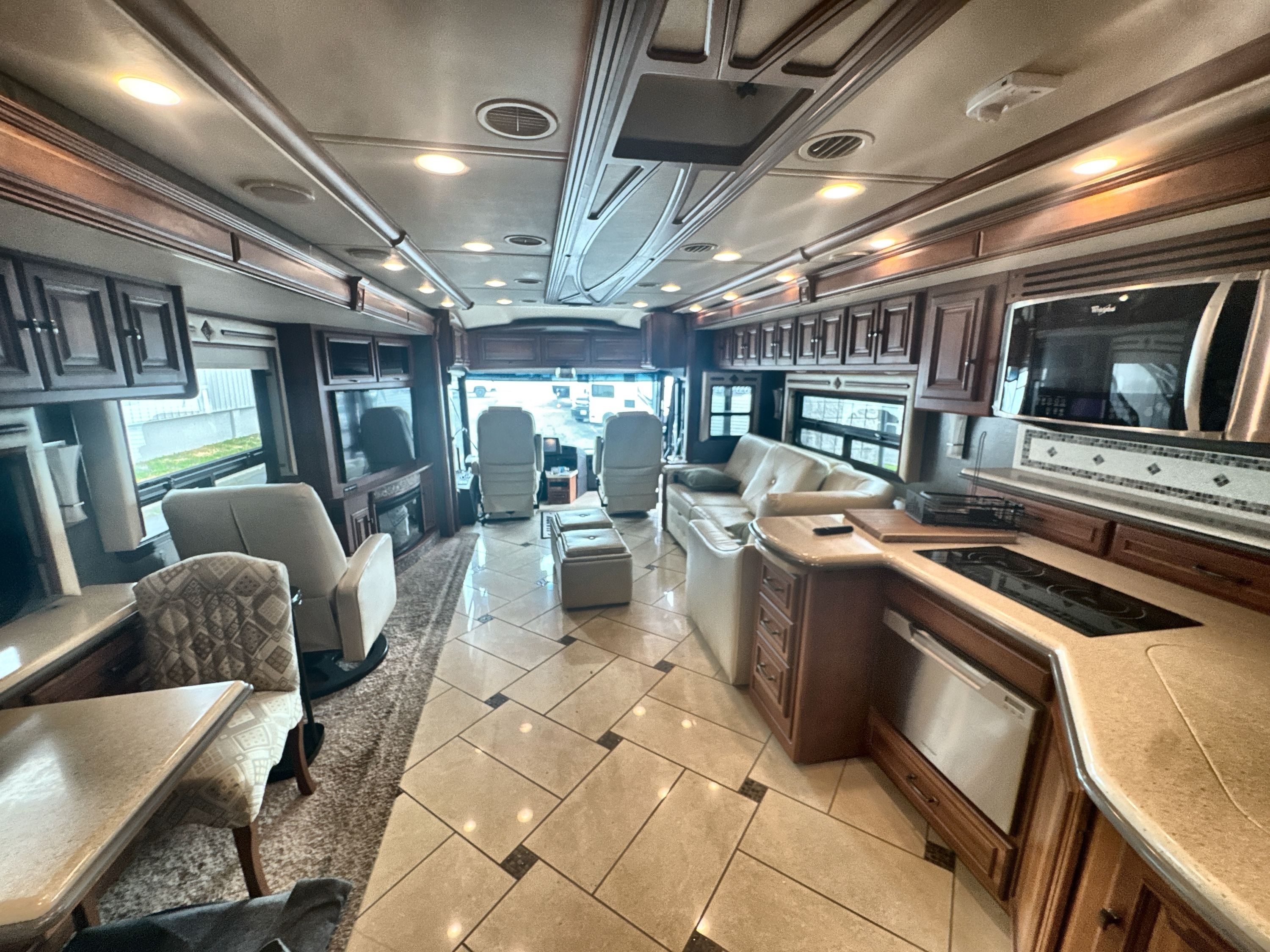 2014 Winnebago TOUR 42QD in hamburg NY
