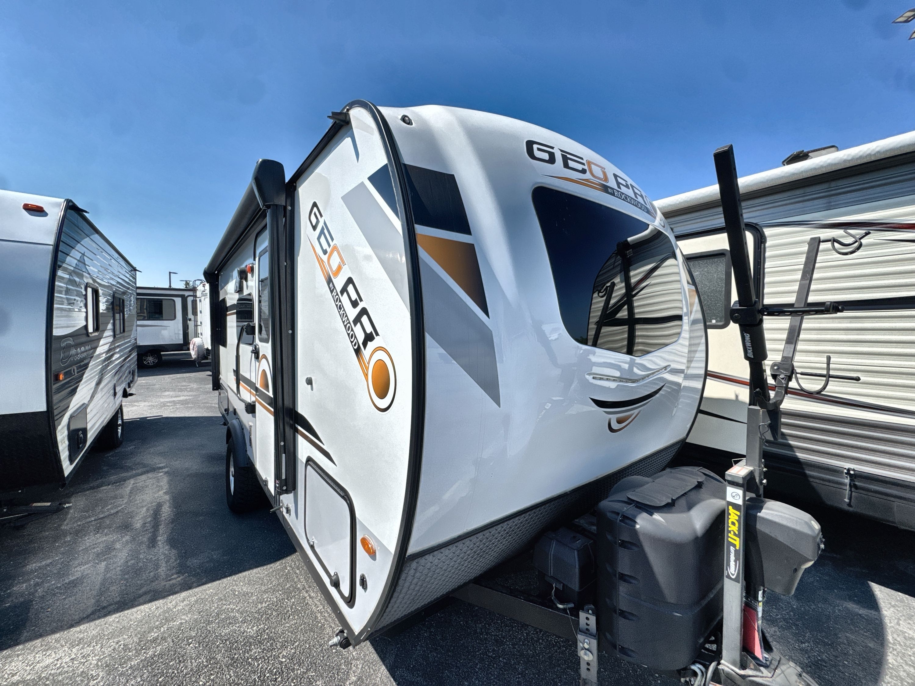 2021 Forest River ROCKWOOD GEO-PRO 19RD G19RD in hamburg NY