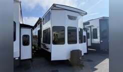 2024 Forest River WILDWOOD GRAND LODGE 42VIEW RV