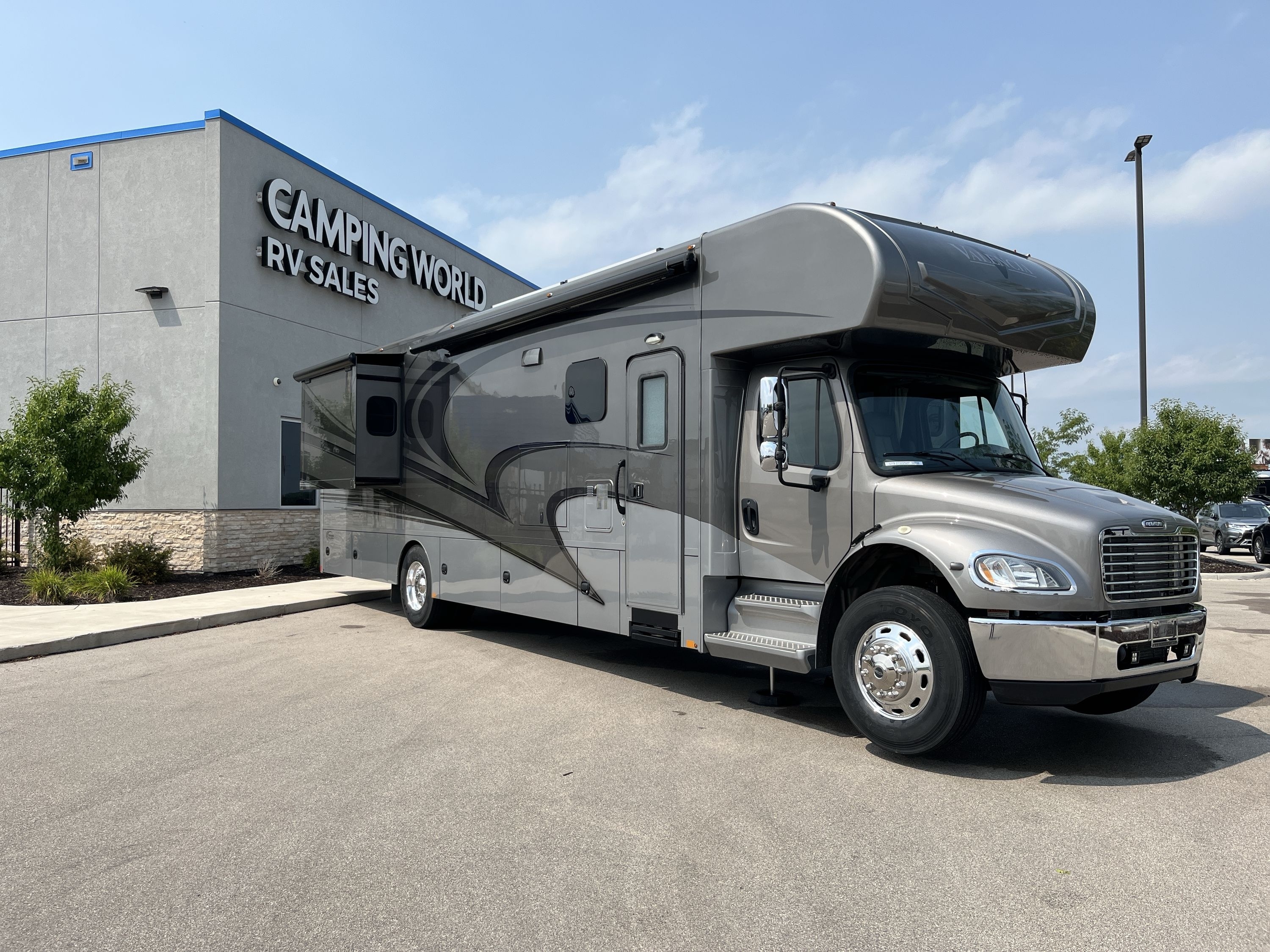 2019 Renegade VALENCIA 38RW in oshkosh WI